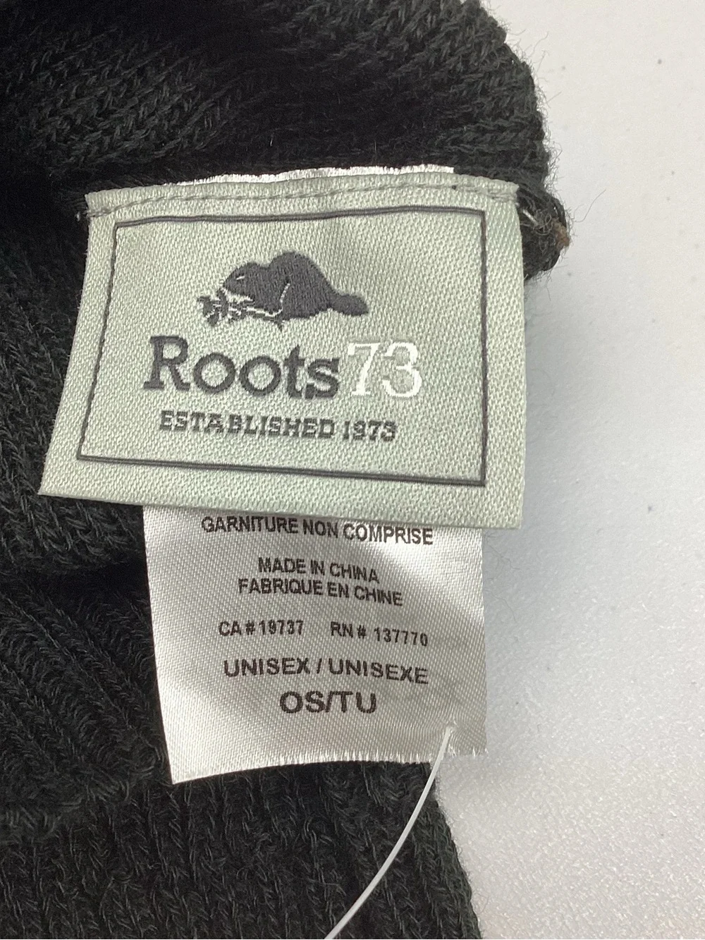 Roots 73 Wallace Black Knit Scarf Unisex New with tag